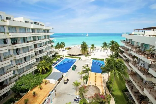 Ixchel Beach Hotel
