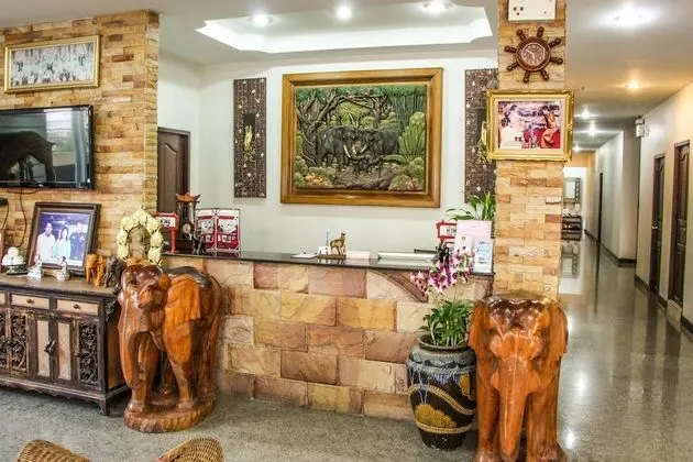 Iyara Hua Hin Lodge - Lobi