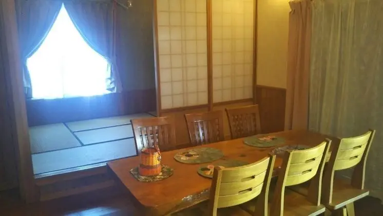 Iyashinoyado Michikusa - Oda Düzeni