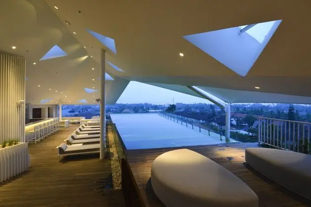 Ize Seminyak - Havuz