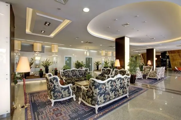 Izmailovo Alfa Hotel - Lobi