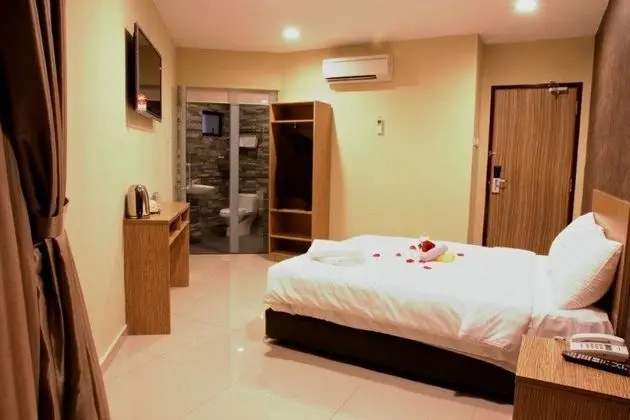 Izumi Hotel @ 2