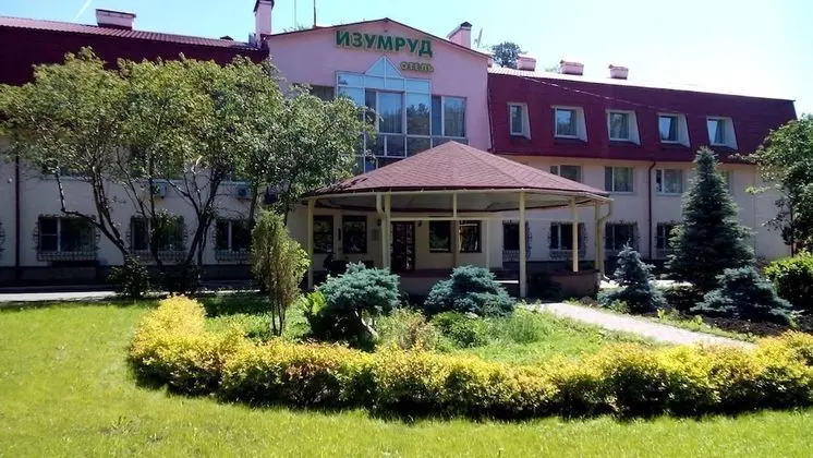 Izumrud hotel
