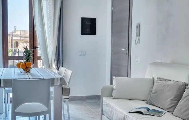IzzHome Cozy Sunflowers - İç Mekan