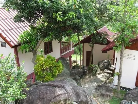 J.B.Hut Bungalows - Dış Mekan