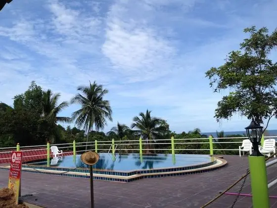 J.B.Hut Bungalows - Havuz