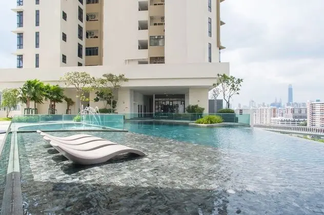 J Dupion Residences at Kuala Lumpur KLCC - Havuz