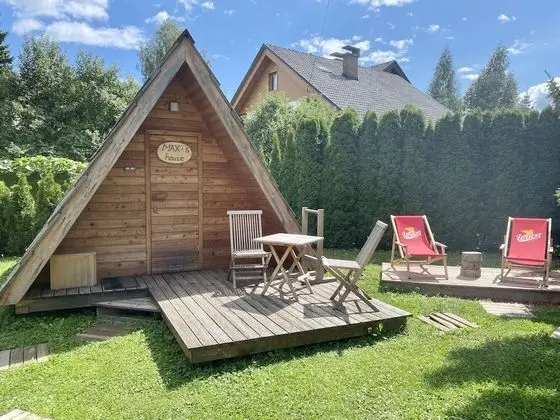 J-Max apartments and glamping houses - Dış Mekan