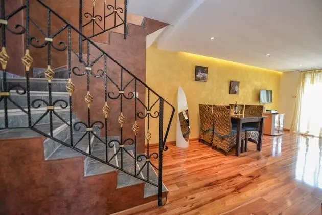 J&P Apartments Kotor - Lobi