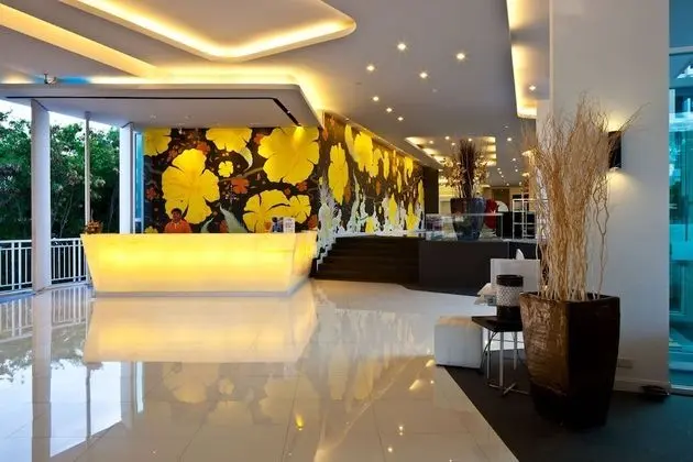 Hotel J Pattaya - Lobi