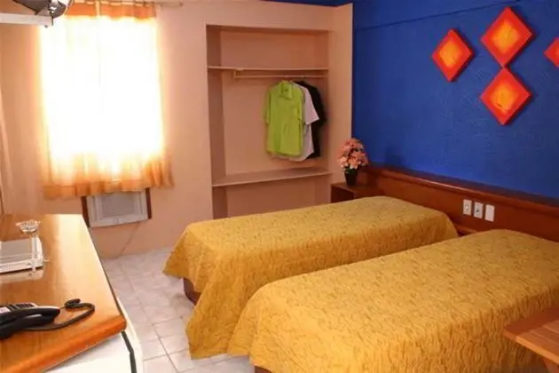 J.R. Hotel