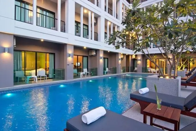 Hotel J Residence - Havuz
