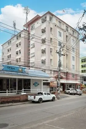 J. Residence - Dış Mekan