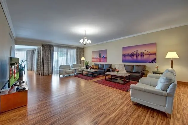 J5 Villas Holiday Homes - Barsha Gardens - Öne Çıkan Resim