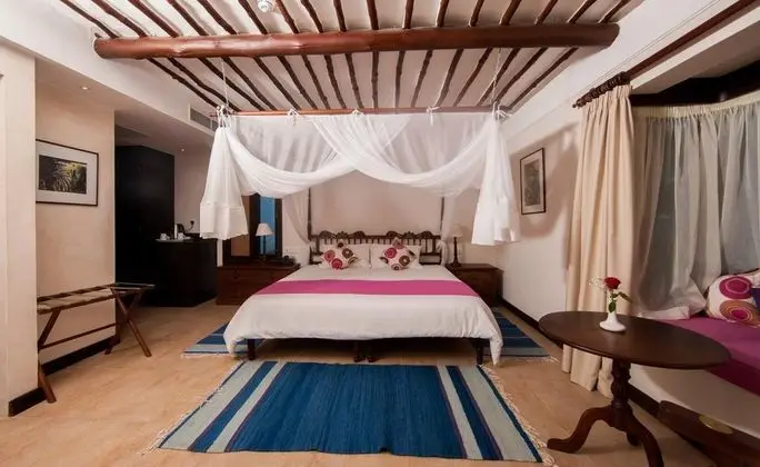 Jacaranda Indian Ocean Beach Resort