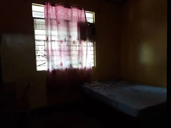 Jack & Claud Bed & Breakfast Guest House - Oda