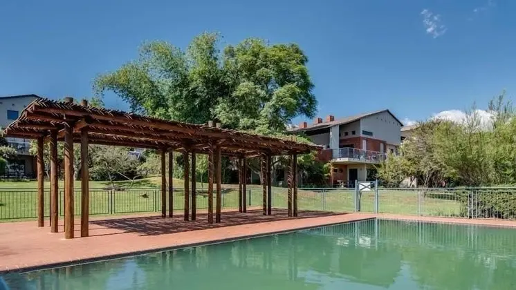 Jackal Creek Self-Catering Apartments - Havuz