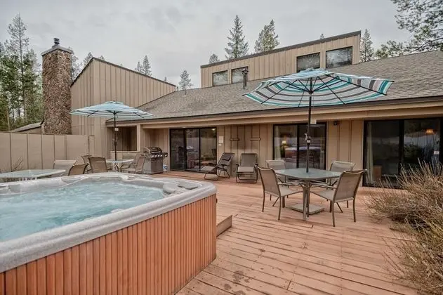 Jackpine Lane 8