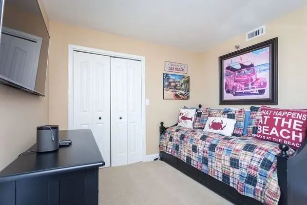 Jacksonville Beach Waterford 10A - Oda