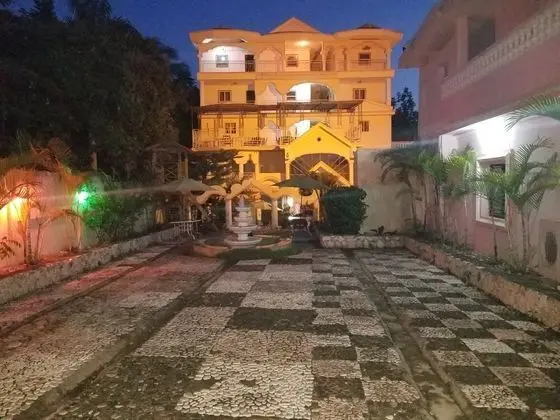 Hotel Jaclef Plaza