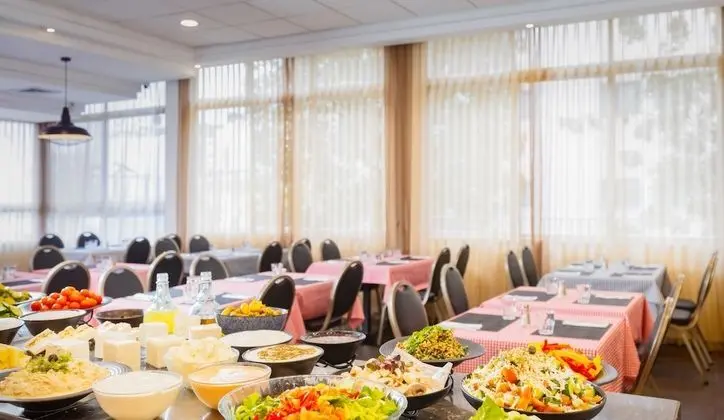 Jacob Tiberias by Jacob Hotels - Yerinde Yemek