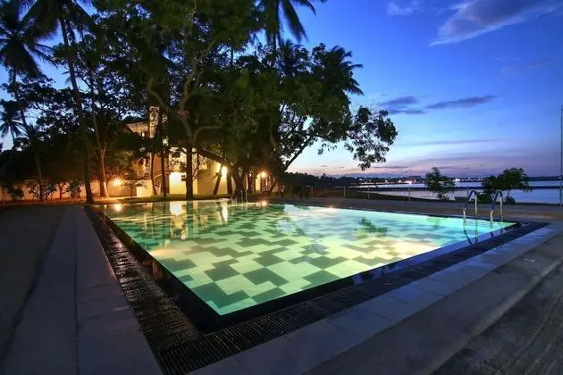 Jade Green Hambantota
