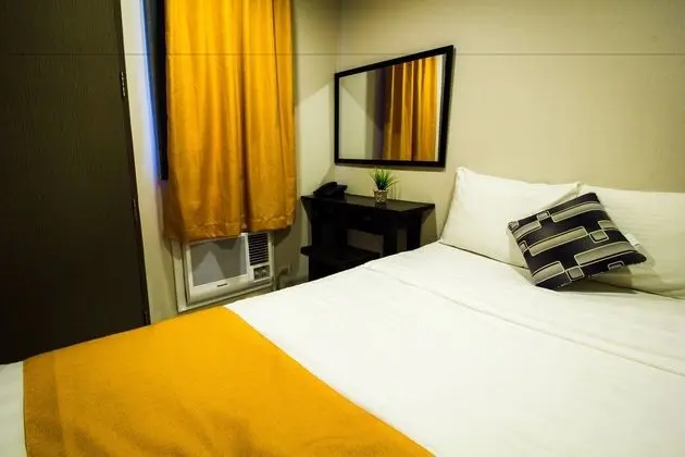 JADE HOTEL AND SUITES - Oda