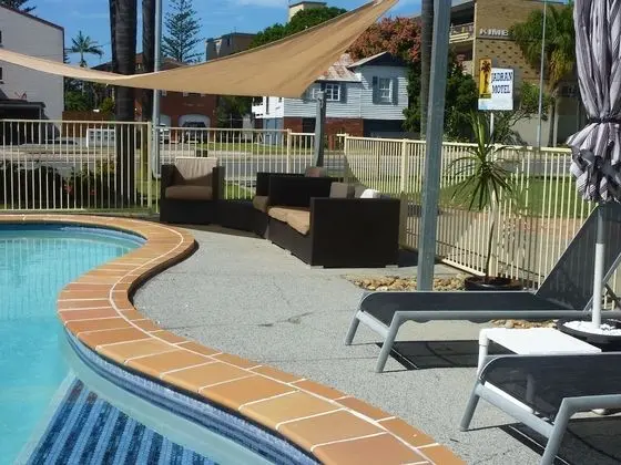 Jadran Motel & El Jays Holiday Lodge - Havuz
