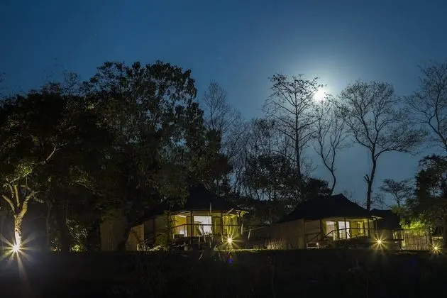 Jagatpur Lodge - Chitwan National Park