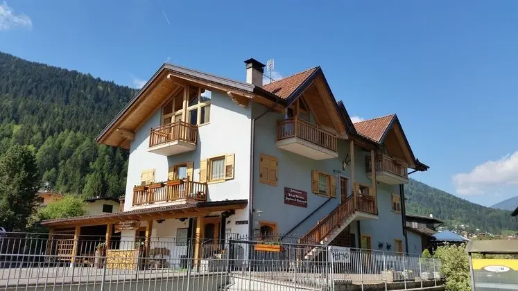 Jagerhaus di Bontempelli - Dış Mekan