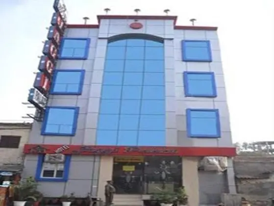 Hotel Jaggi Palace - Dış Mekan