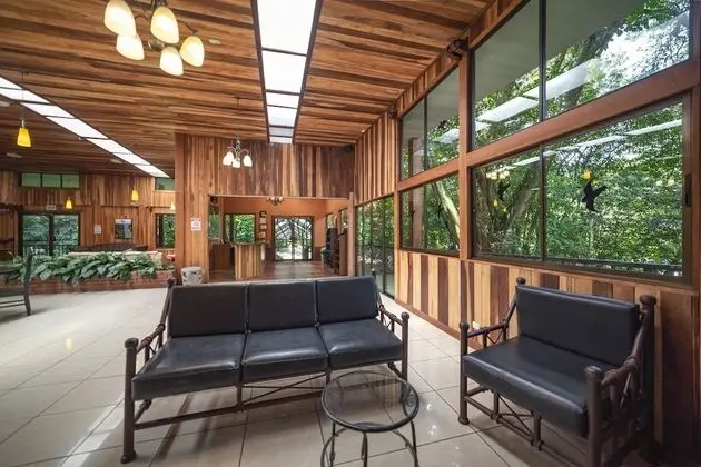 Jaguarundi Lodge - Lobi