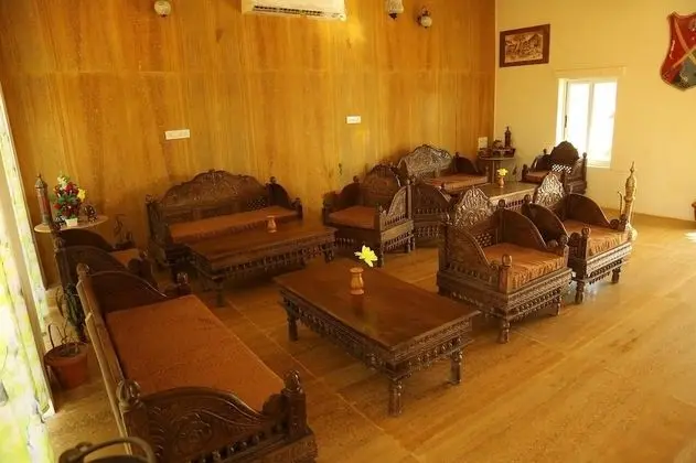 Jaisalmer Desert Safari Camps and Resort - Lobi