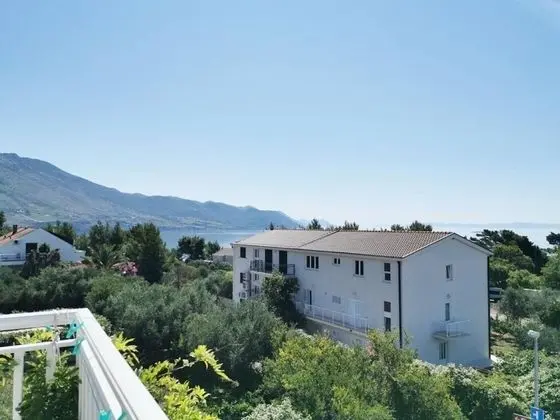 Jaki - 150 m From Beach - A3 - Öne Çıkan Resim