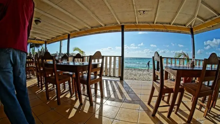 Jamaica Tamboo Resort - Yerinde Yemek
