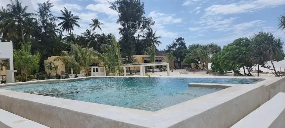 Jambo beach hotel Paje - Havuz