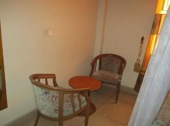 Jambo Village Hotel - Oda