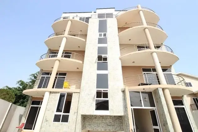 James East Legon Piece
