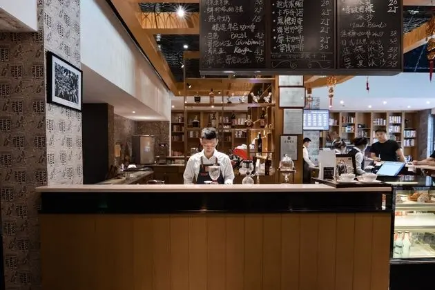 James Joyce Coffetel San Yuan Li Station - Yerinde Yemek
