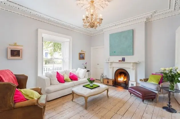 James Joyce Suite - hiphipstay - Öne Çıkan Resim