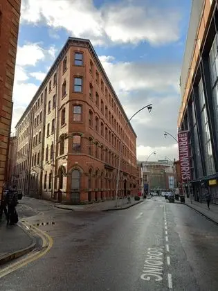 The James Manchester - 1