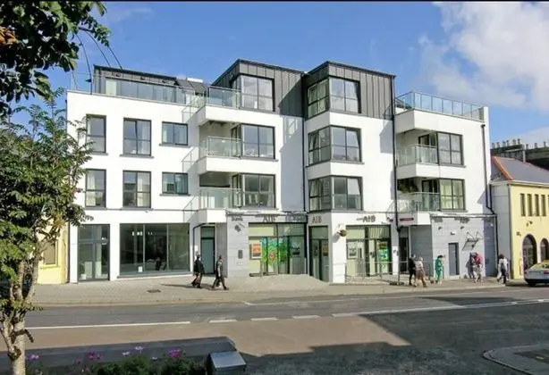 Jameson Court Self Catering Apartments - Dış Mekan