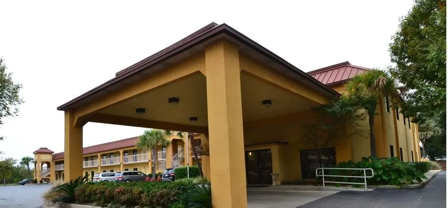 Jameson Inns Mobile