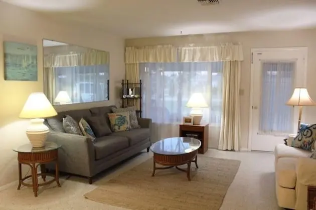 Jane's Cozy Cottage - Rental Ready - Oda Düzeni