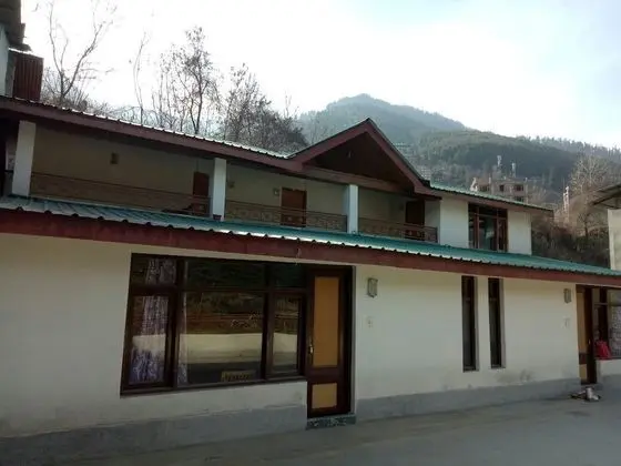 Janghu Hotel And Restaurant