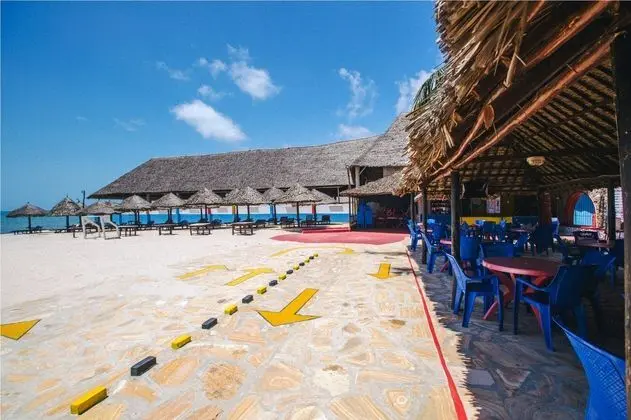 Jangwani Sea Breeze Resort