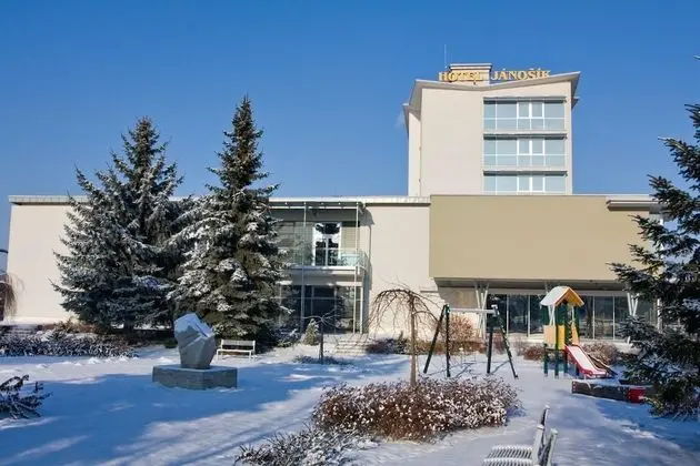 Hotel Jánošík - 1