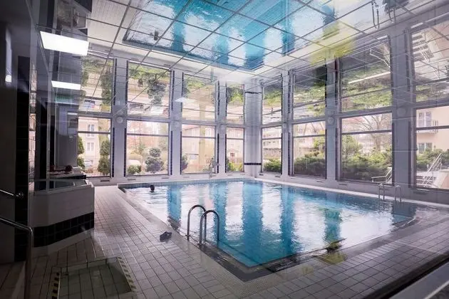 Jantar Apartamenty Sunny Olymp - Havuz