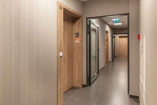 Jantaris Apartments by Renters - Lobi