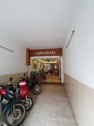 Janus Hotel - Lobi